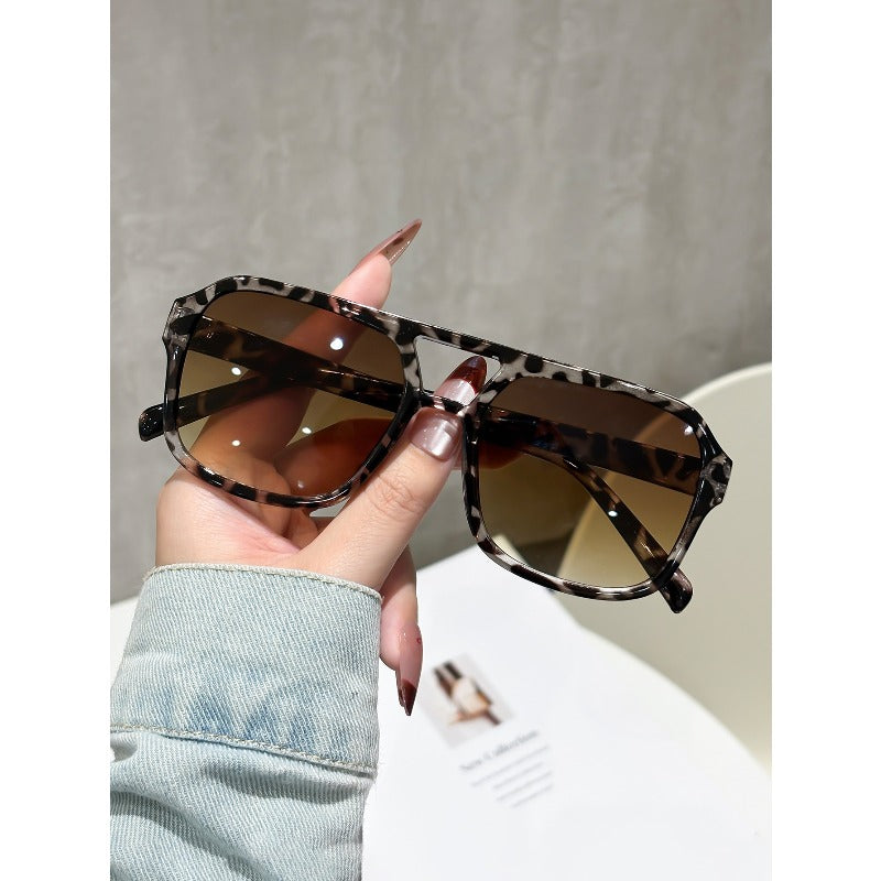 ✨🎁 Kup 1, a drugi dostaniesz gratis 🔥 Najlepiej sprzedający się produkt w 2026 roku🕶️ Szklanki retro z płaskim daszkiem