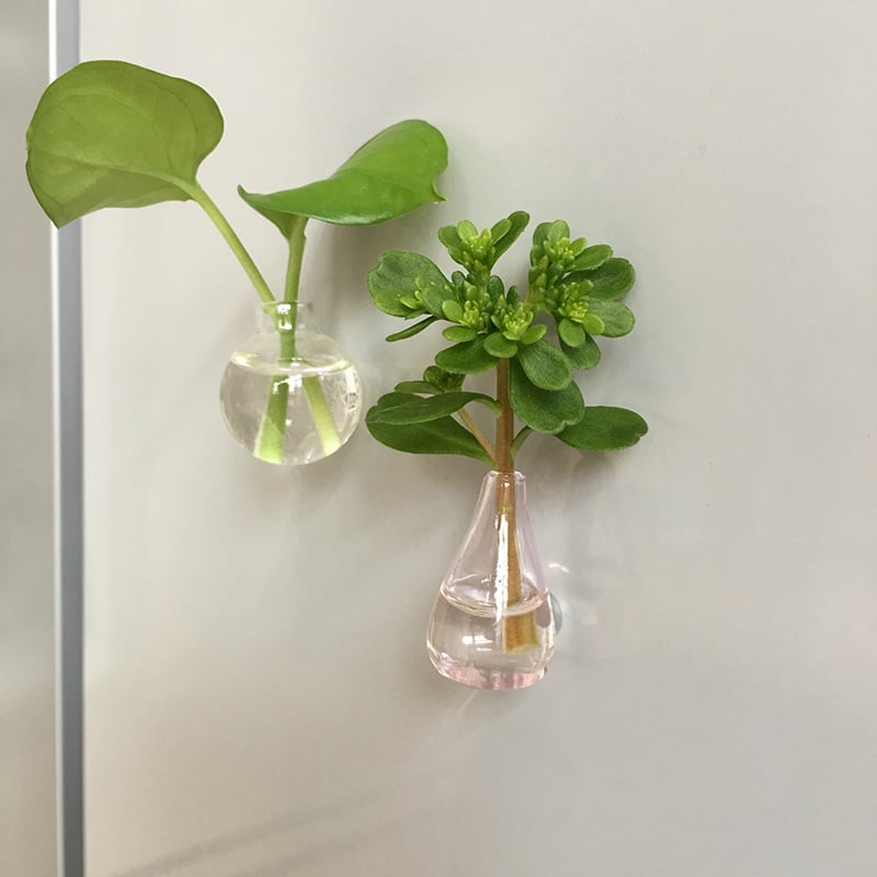 🎁🌸 Mini ceramiczny wazon – magnes na lodówkę