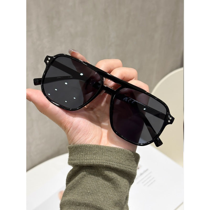✨🎁 Kup 1, a drugi dostaniesz gratis 🔥 Najlepiej sprzedający się produkt w 2026 roku🕶️ Szklanki retro z płaskim daszkiem
