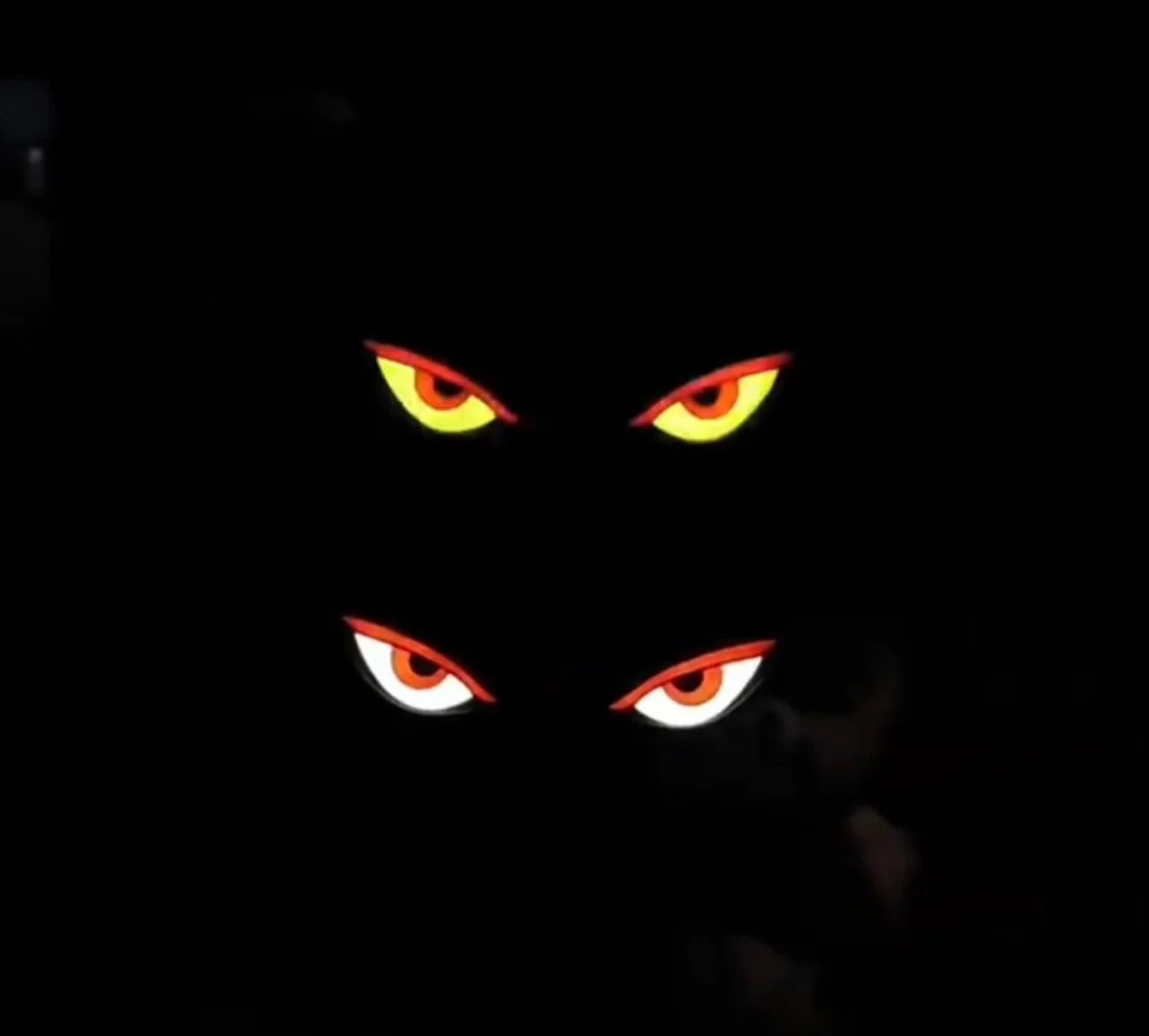 Oświetlenie szyb samochodowych LED "Solar Demon Eye"